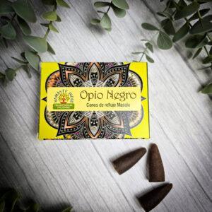 Kadzidełka Stożkowe Backflow- Czarne Opium - Namaste India - obrazek 2