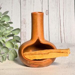 Ceramiczna podstawka do Palo Santo typu kominek